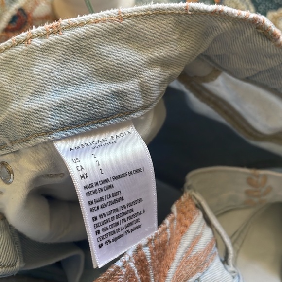 American Eagle Outfitters Embroidered High Rise “Mom”Jean Shorts - Picture 8 of 8